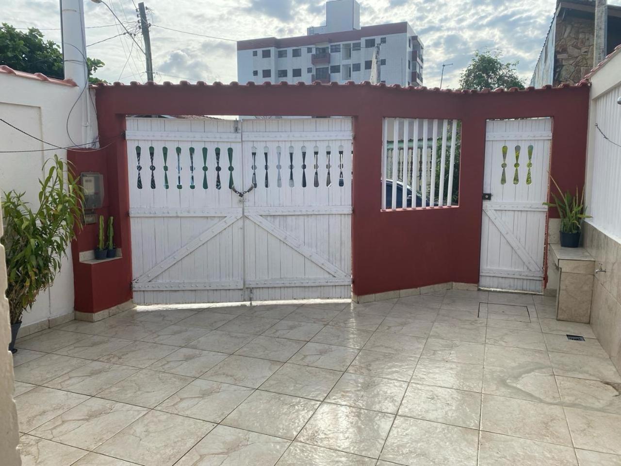 Casa Do Lado Da Praia, 100 Metros Da Praia. Villa Mongagua Luaran gambar